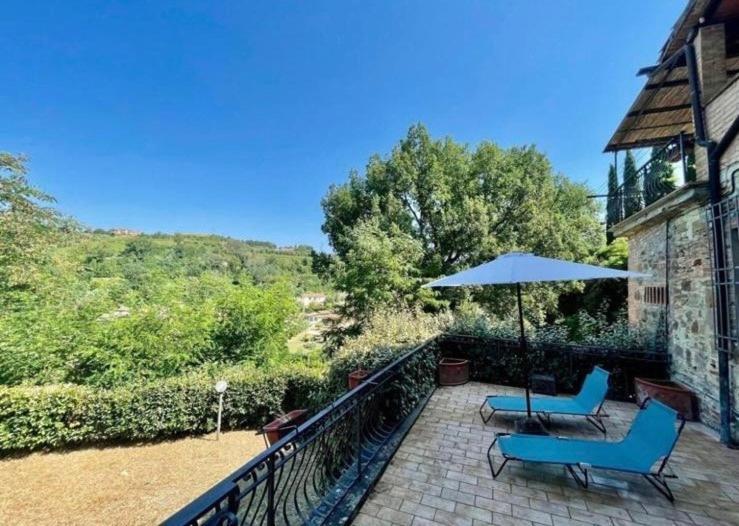 Rustico Jacuzzi & Wine Apartment La Collina Luaran gambar