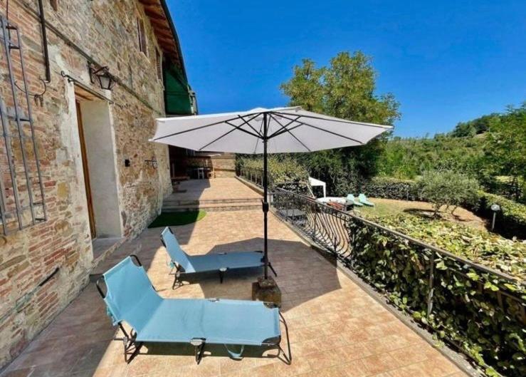 Rustico Jacuzzi & Wine Apartment La Collina Luaran gambar