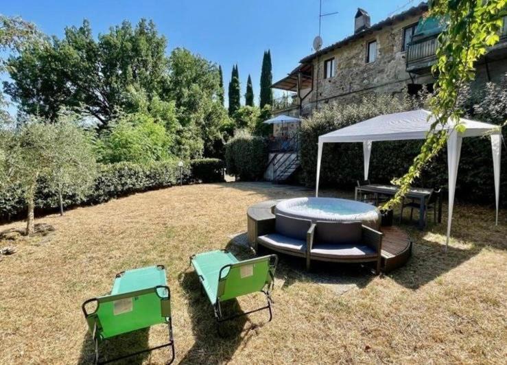 Rustico Jacuzzi & Wine Apartment La Collina Luaran gambar
