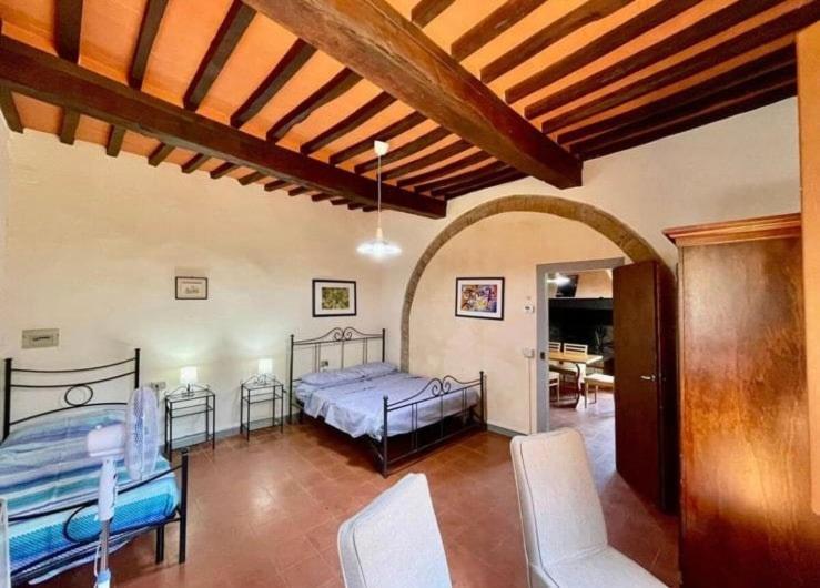 Rustico Jacuzzi & Wine Apartment La Collina Luaran gambar